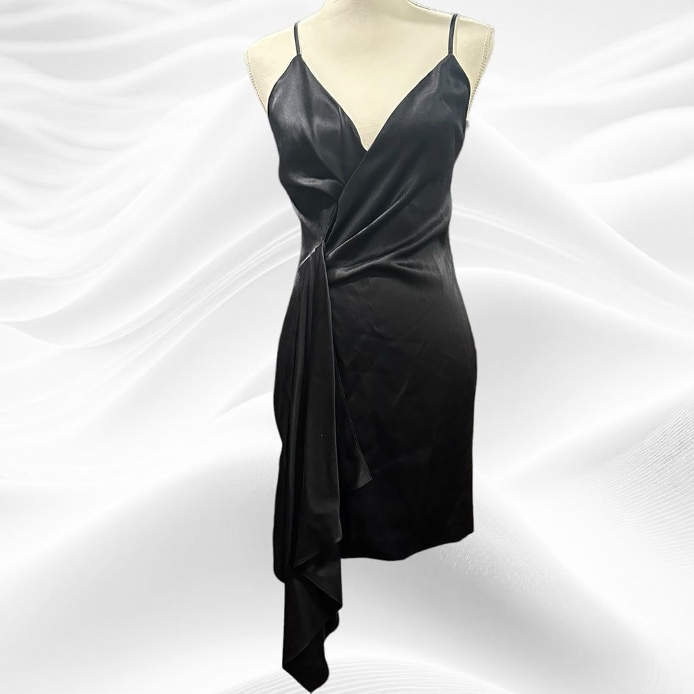 Cushnie Sleeveless Halter Neck Plunging Mini Dress in Black Silk‎ Size 4
